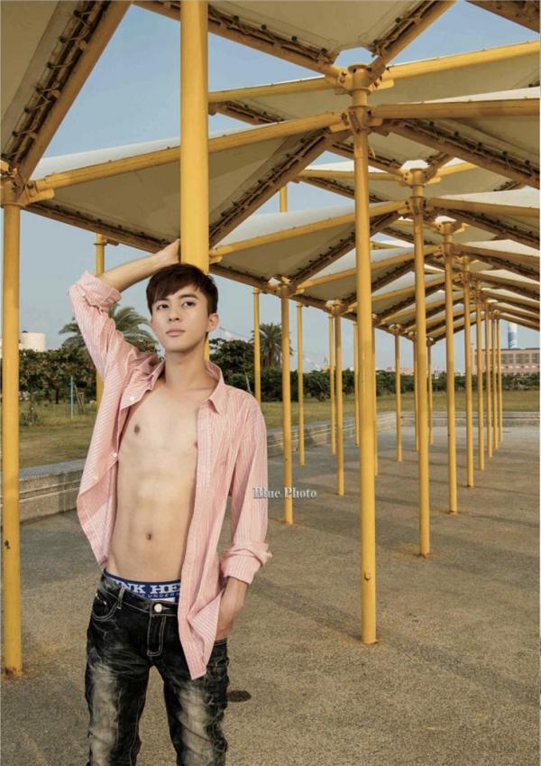 Bluephoto-no.59-ebook--cum-video